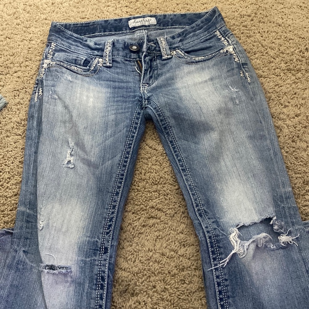 These are daytrip style jeans